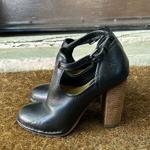 Frye Margaret Shootie Sz 5.5